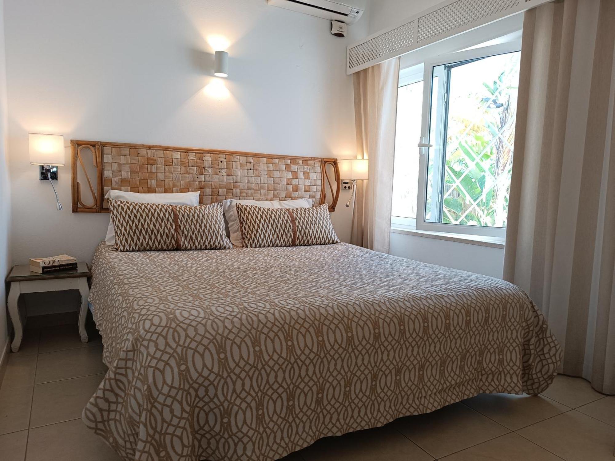 Villa 81 Amazing Villa In A Fantastic Location On Oura Beach Albufeira Buitenkant foto